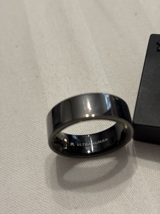 Inel smart Ultrahuman Air Ring