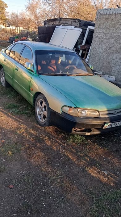 Mazda cronos 626