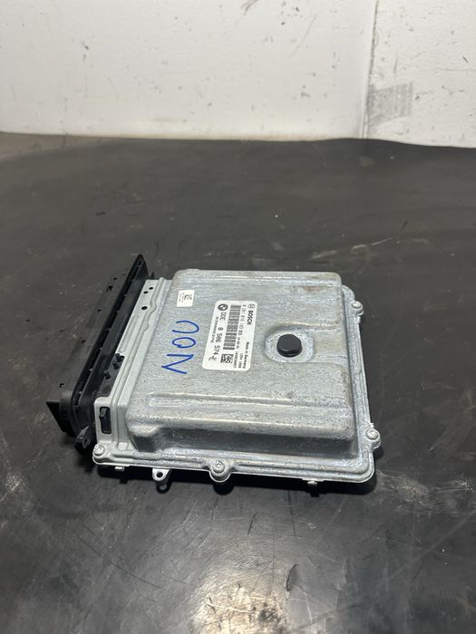 Calculator motor ECU BMW X5 E70 4.0 diesel 306cp 3.0 biturbo 8506574