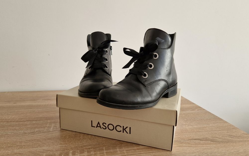 Дамски боти Lasocki