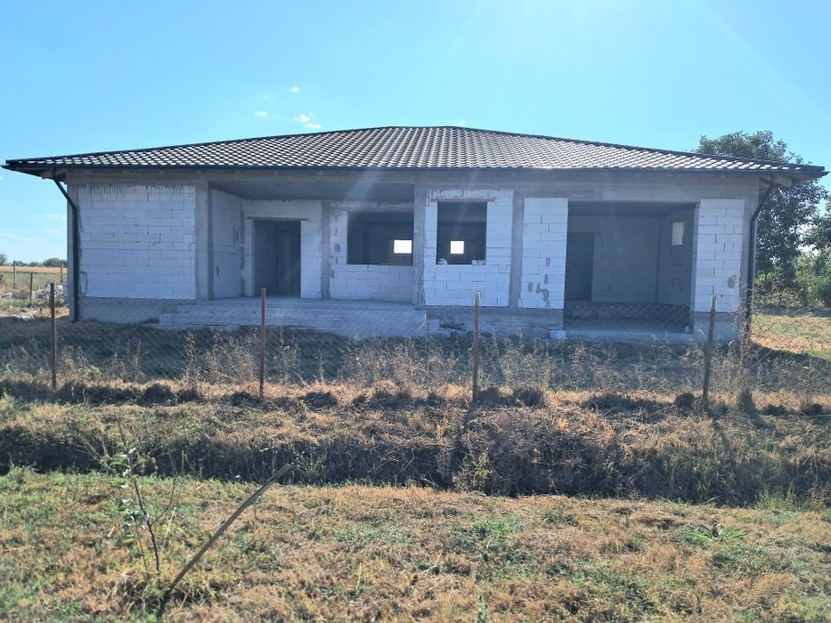 Casă în Cionchesti