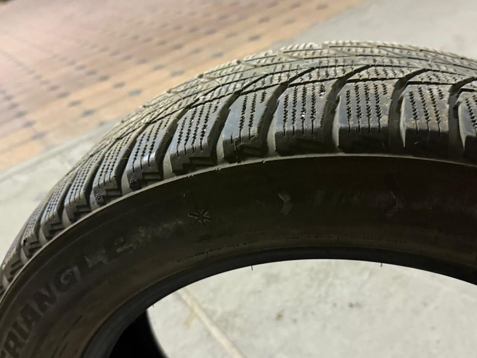 Продам зимние шины