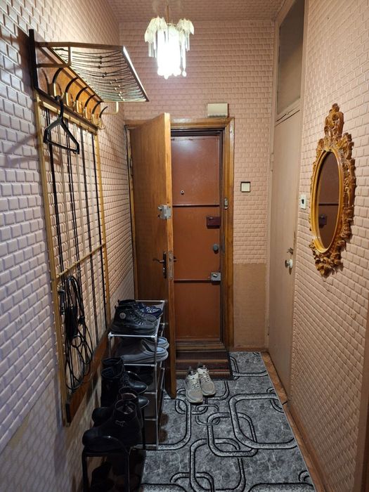 Kvartira 1 kishi kerak , yoki 2ta odam qóyiladi 1 oy muddatga , Ijara