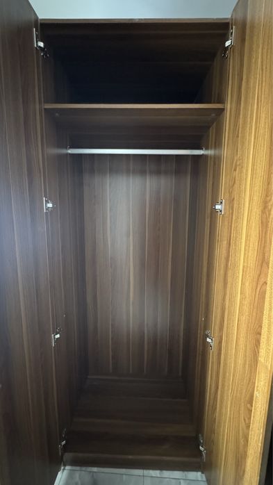 Заберите шкафы дешево