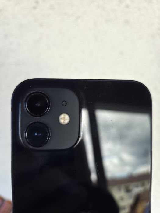 iPhone 12 64GB Black