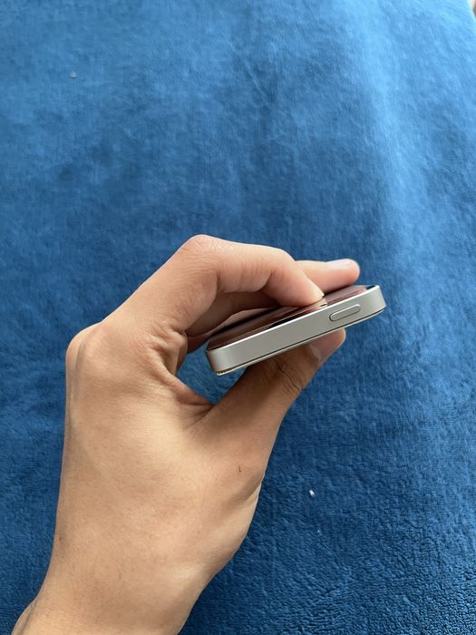 Продам iPhone 5s/ СРОЧНООООО
