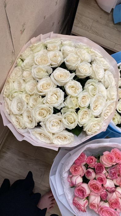 Букет , белые розы
