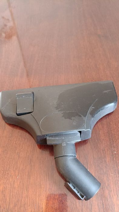 Моющий пылесос Vax 6131