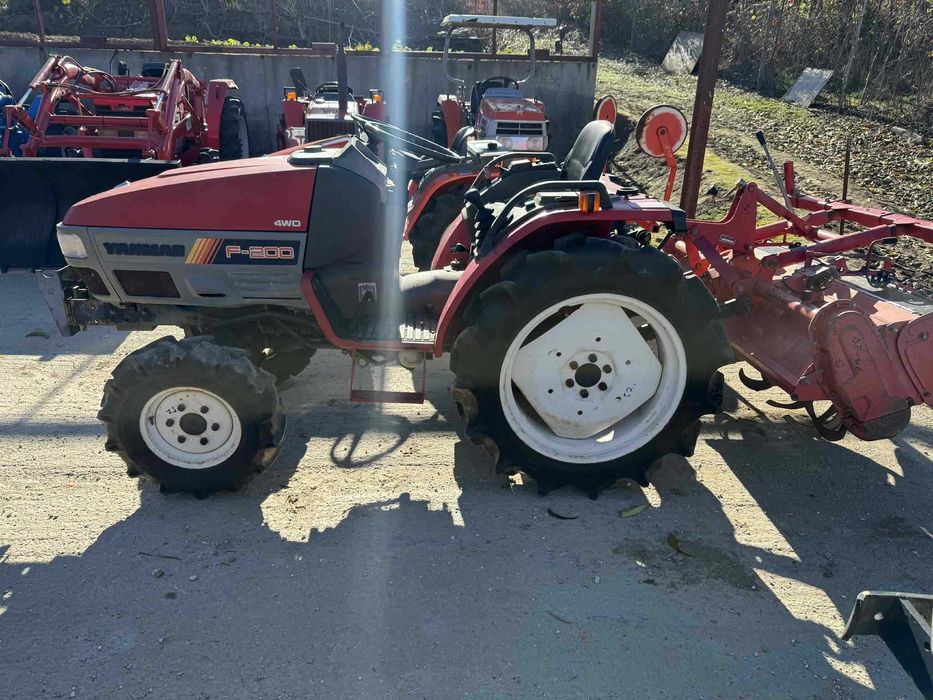 Трактор YANMAR F200 4x4