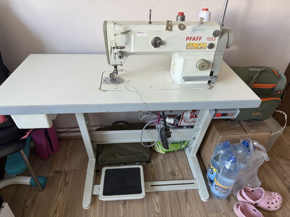 Masina de cusut PFAFF de vînzare