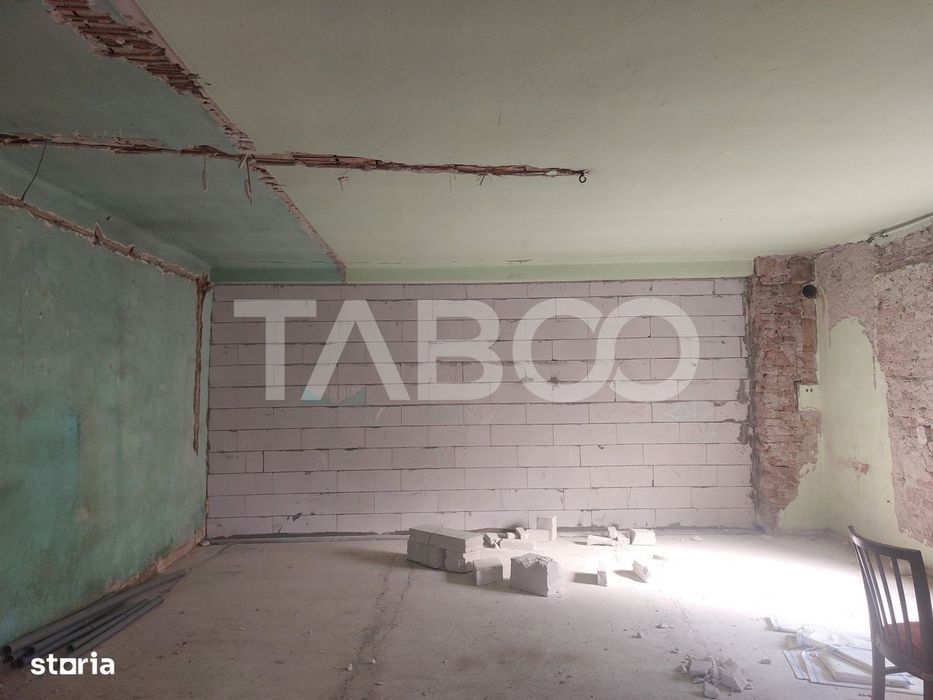Comision 0% Apartament 63 mpu la curte cu pivnita si gradina Cisnadie