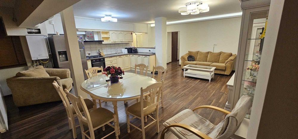 Inchiriez apartament 4 camere zona Victoria intersectie Emag