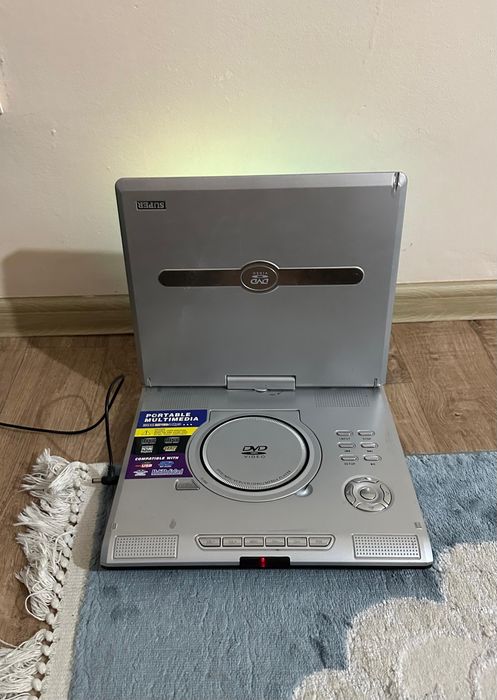 Портативный DVD сатылады.