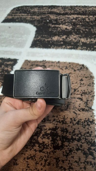 Продам ремень Calvin Klein