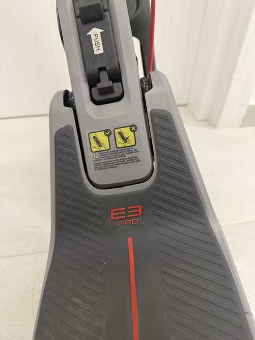 Trotineta Segway E3 PRO E
