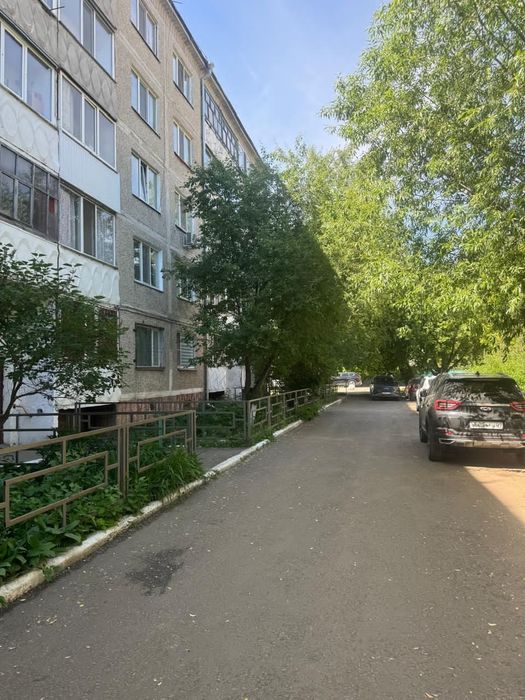 2х ком квартира район 8 школы