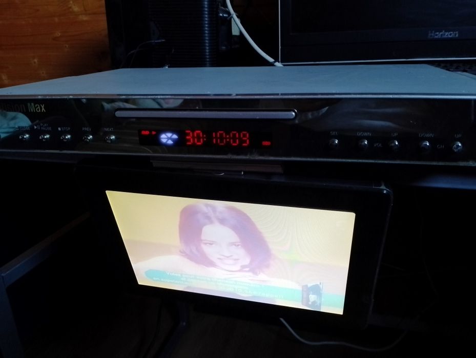 Dvd auto bucătărie Bluevision Max APC-8102FV