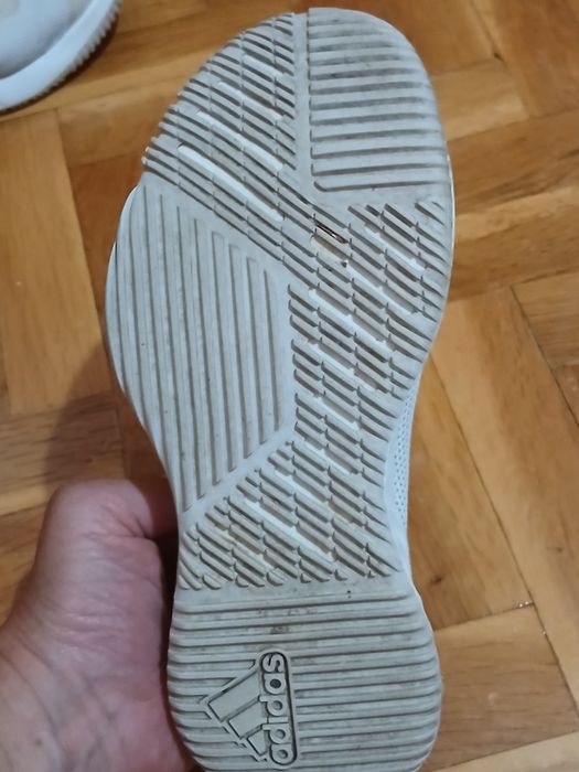 Маратонки ADIDAS