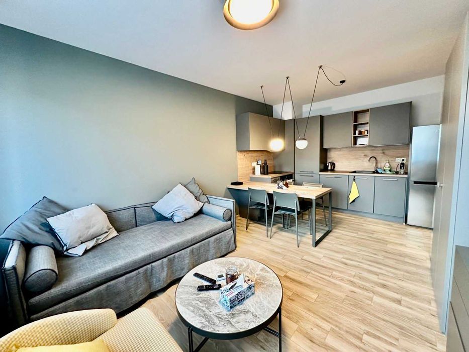 Дава се под наем Двустаен апартамент в София, Витоша - 66 кв.м за 840 € - Снимка #1