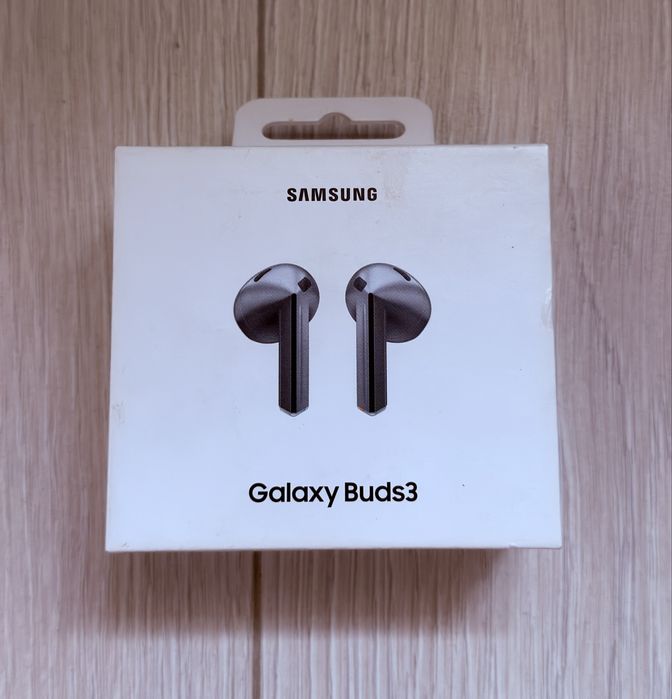 Наушники Samsung Galaxy Buds3 серебристый