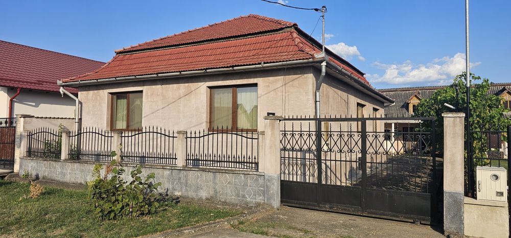 Vand casa in Lugasu de Jos