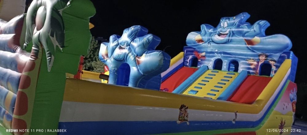 Batut 7/14 razmer bolalar òyingohi .Holati yaxshi 2 ta motori bor.