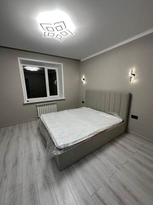 Продам двуспальную кровать