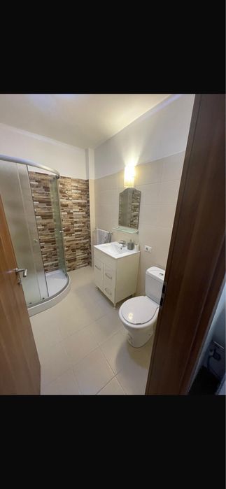 Apartament cu doua camere de inchiriat zona centrala