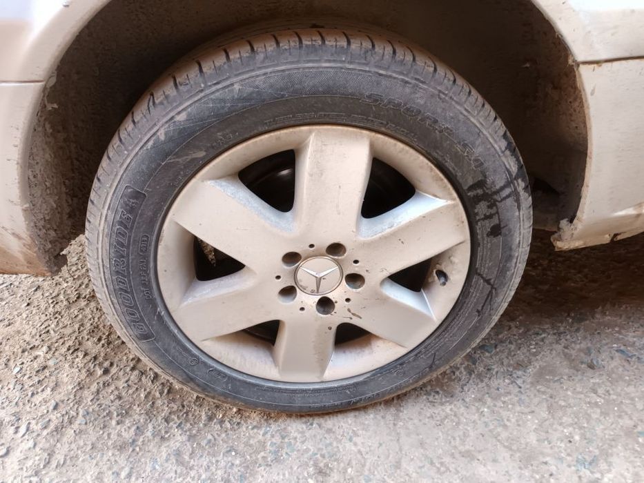 Dezmembrari  Mercedes-Benz VITO / VIANO (W639)  2003  > 2014 115 CDI