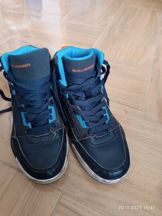 Детски високи кецове