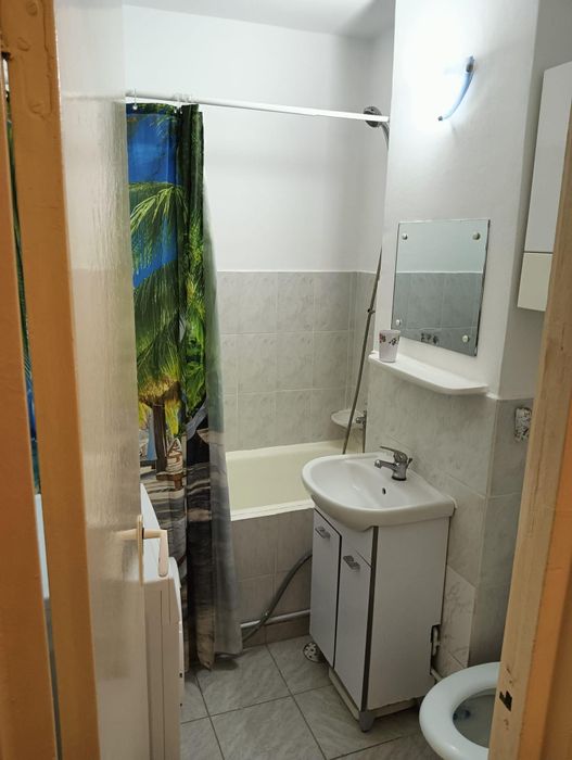 Garsonieră spațioasă de închiriat