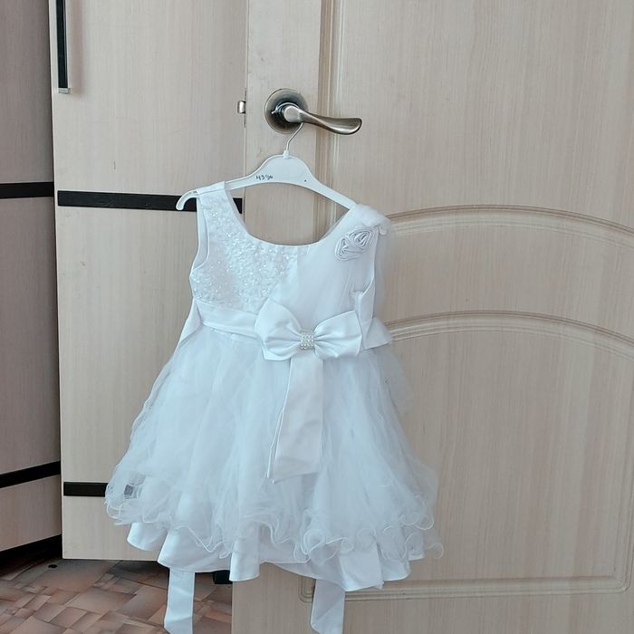 Платья,куртки Костанай