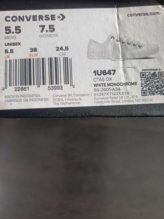 Нови оригинални дамски кецове Converse 38 номер.