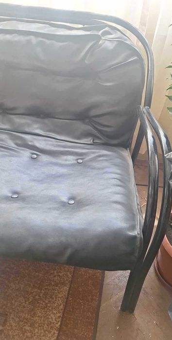 диванче с маса