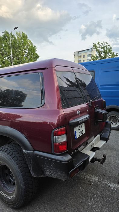 Nissan Patrol Y61
