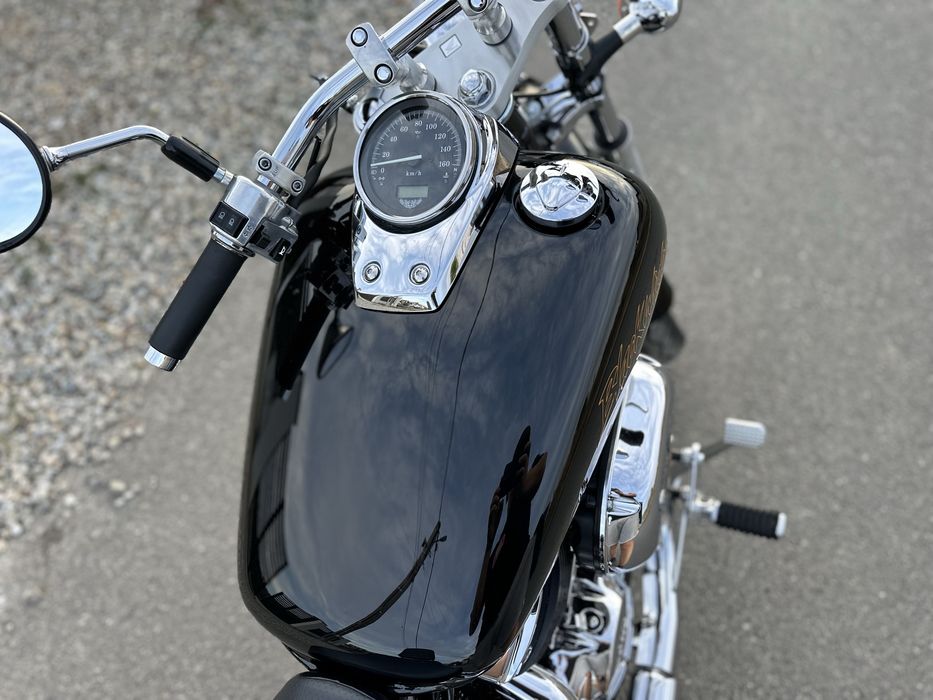 Honda shadow black widow 8700km