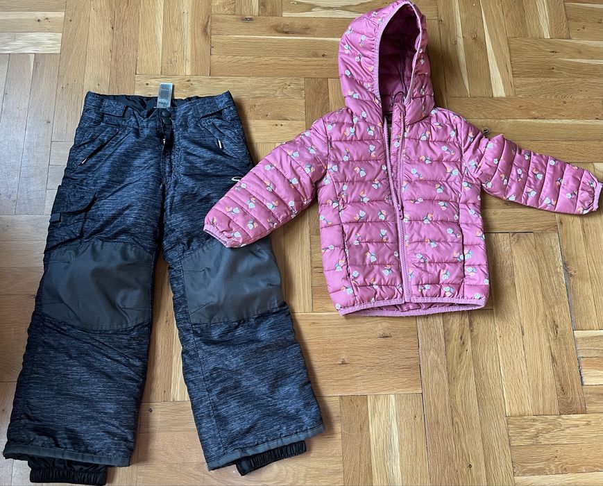 Ски панталон, грейка Champion и розово яке Sfera - 4-5 години