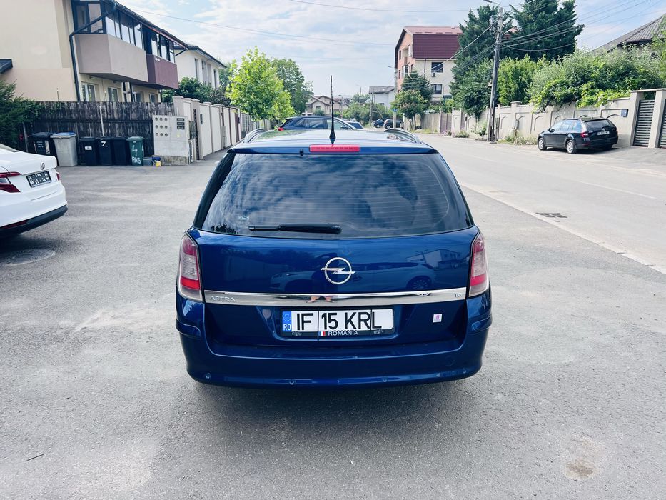 OPEL Astra 2009 — imagine 4