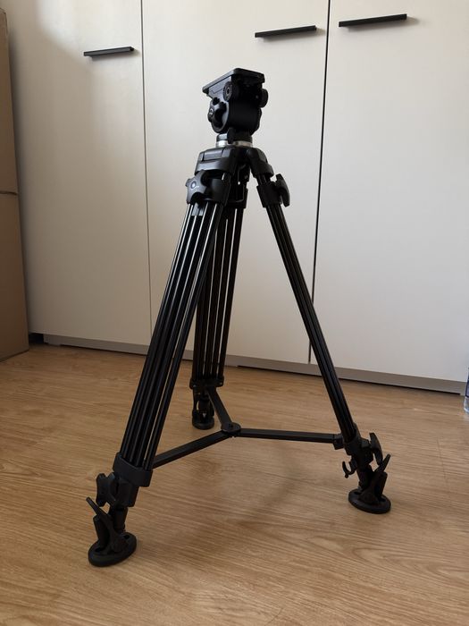 Штатив для камеры
