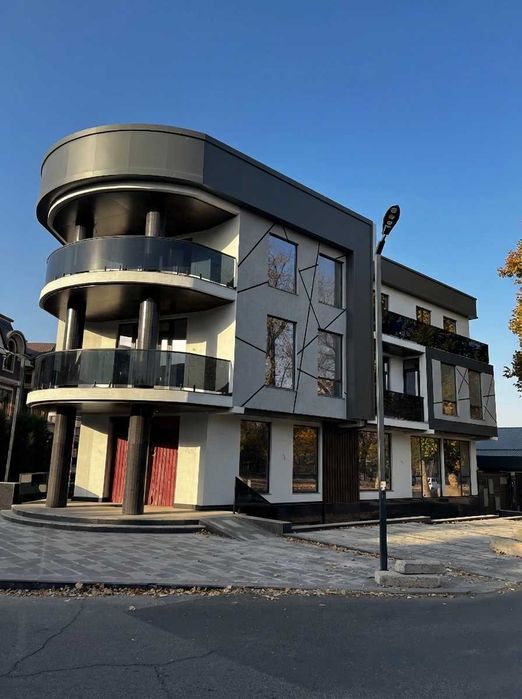 Отдельно стоящее здание 1100 м² под офис-white box, Сайрам, аренда(55)