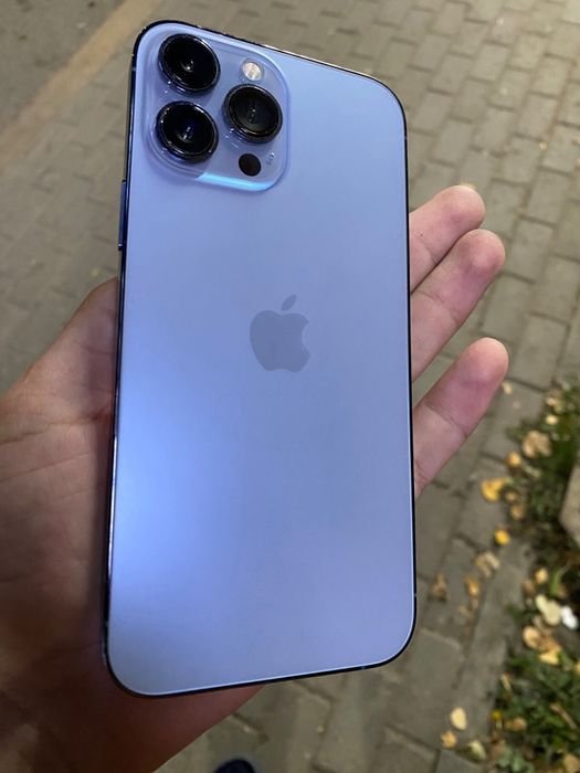 СРОЧНО Продаю IPhone 13 про макс 256гб