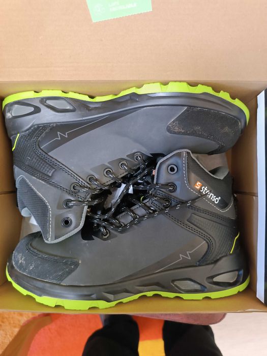 Работни обувки 42