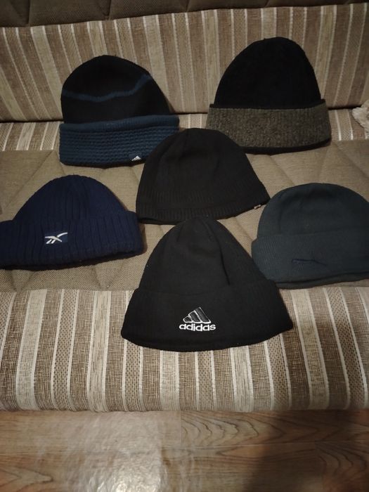 Шапки теплые иКепки мужские в хорошем состоянии