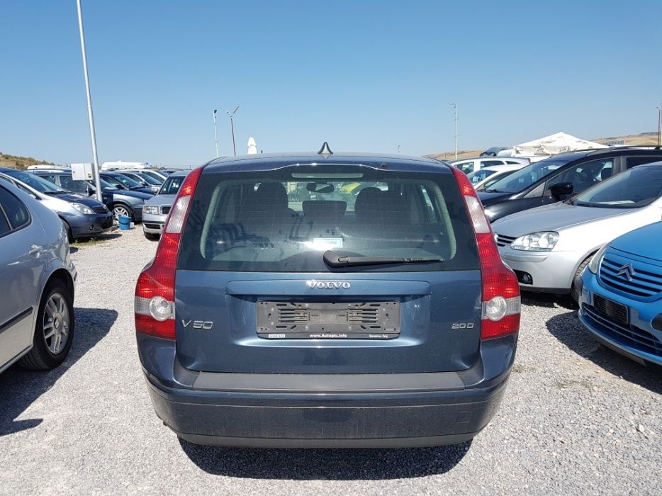 Volvo v50 волво на части с. Пиперево • OLX.bg