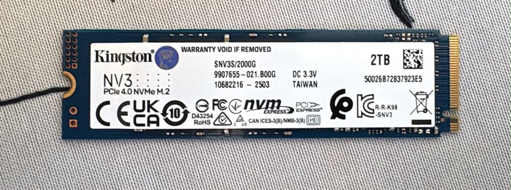 Ssd 2 tb отлчном состояни