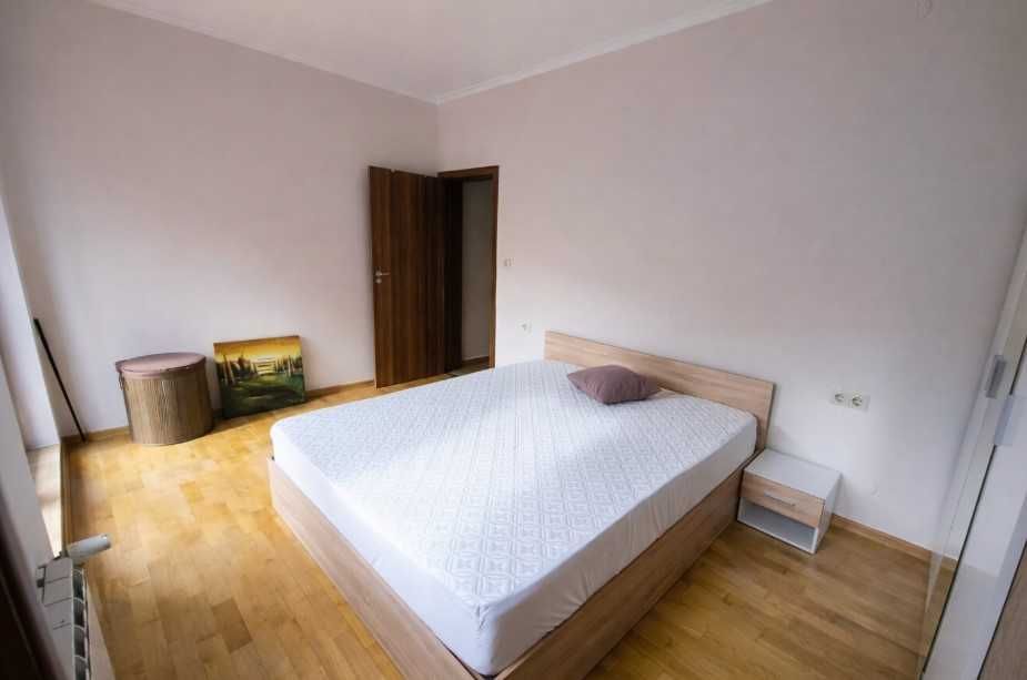 Тристаен апартамент под наем Драгалевци