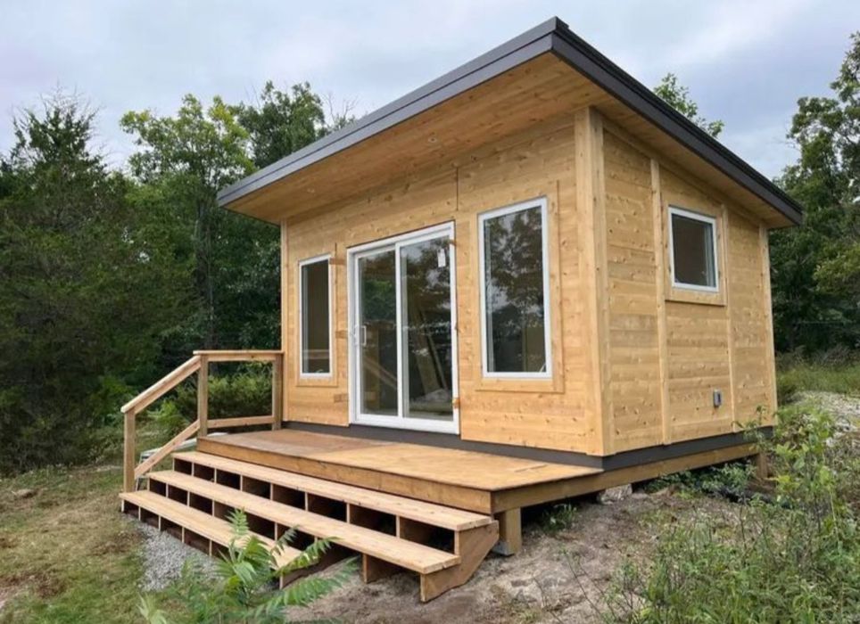 Vindem cabane din lemn