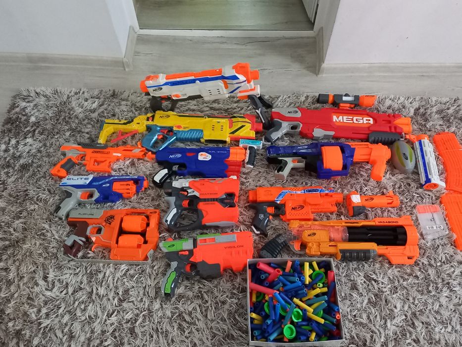 Vând colectie pusti nerf dau și pe bucat!!!i