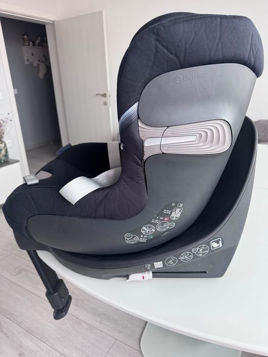 Cybex Sirona - столче за кола