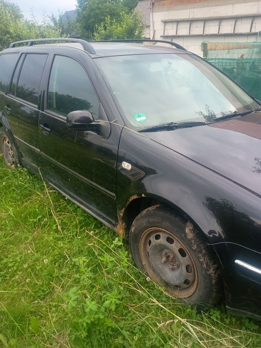 Wv bora 1,6 benzina anul 2003